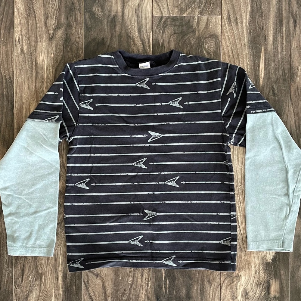 Guitar pattern shirt NWOT size 8